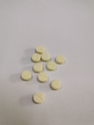 Таблетки GS-441524 для перорального применения 20 мг 40 мг 50 мг 60 мг для лечения FIP у кошек со стабильной противовирусной формулой